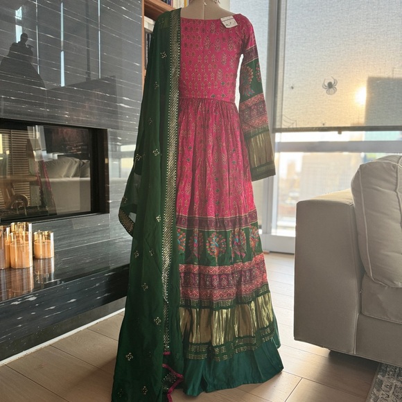 NWT Vibrant Gaji Silk Salwar with TSR Lehenga- XS Navratri Ready! - Picture 2 of 16